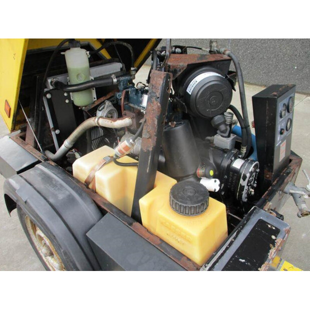 2012 Kaeser M 20-42729782