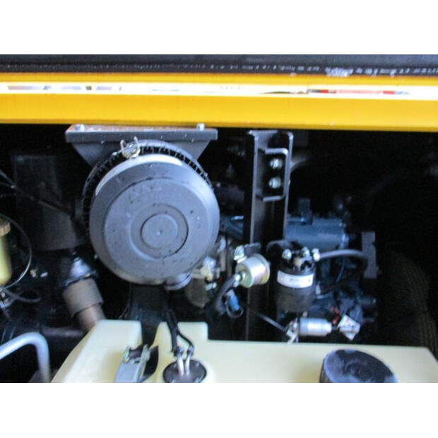 2007 Kaeser M 64 - N - G-42729820