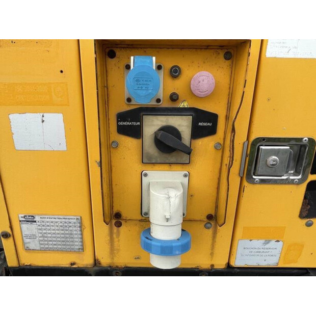 2011 Tower LIGHT VT 1 FHJM-42730098