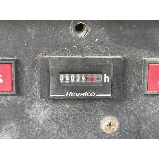 2011 Tower LIGHT VT 1 FHJM-42730101