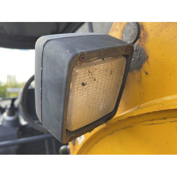 2019 JCB 15C-1-42730405