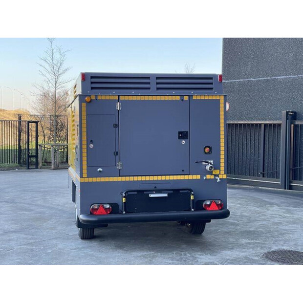 2023 Atlas-Copco V 28 STAGE V-42730432