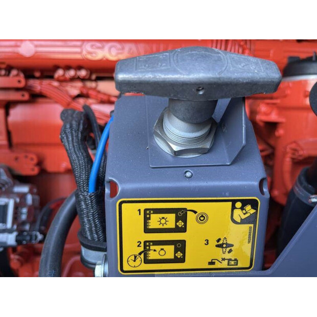 2023 Atlas-Copco V 28 STAGE V-42730445
