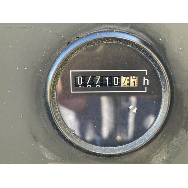 2011 Kaeser M 122 - N-42731033