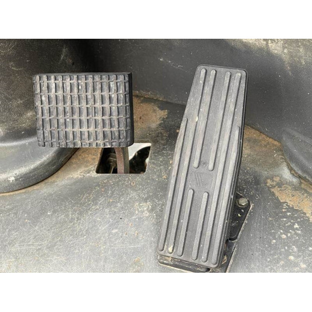 2016 Ausa D 150 AHG-42731150