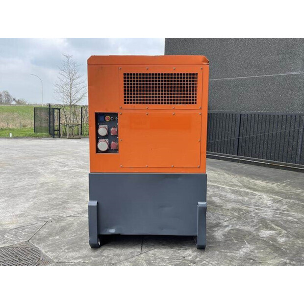 2015 Atlas-Copco QAS 325 VD-42731398
