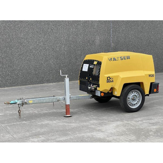 2015 Kaeser M 20-42731783