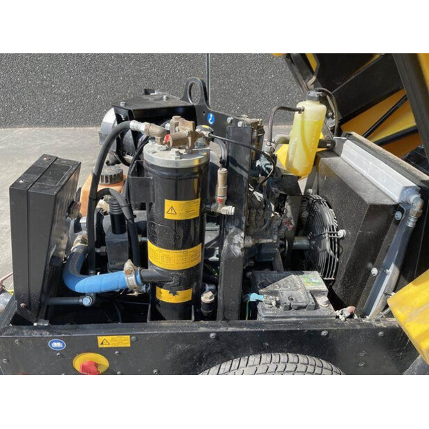 2015 كيزر M 20-42731874