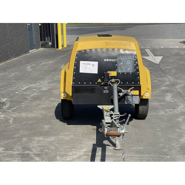 2015 Kaeser M 20-42731879