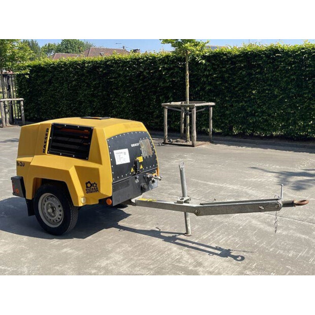 2015 Kaeser M 20-42731883