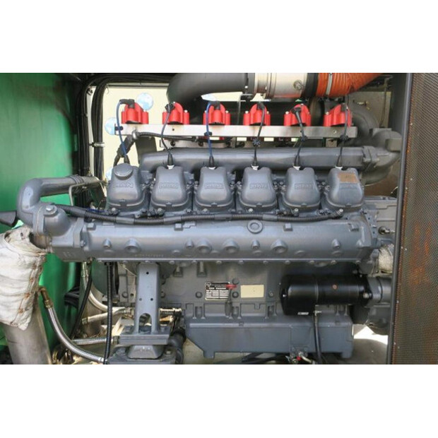 2012 مان E2843E312-42732582