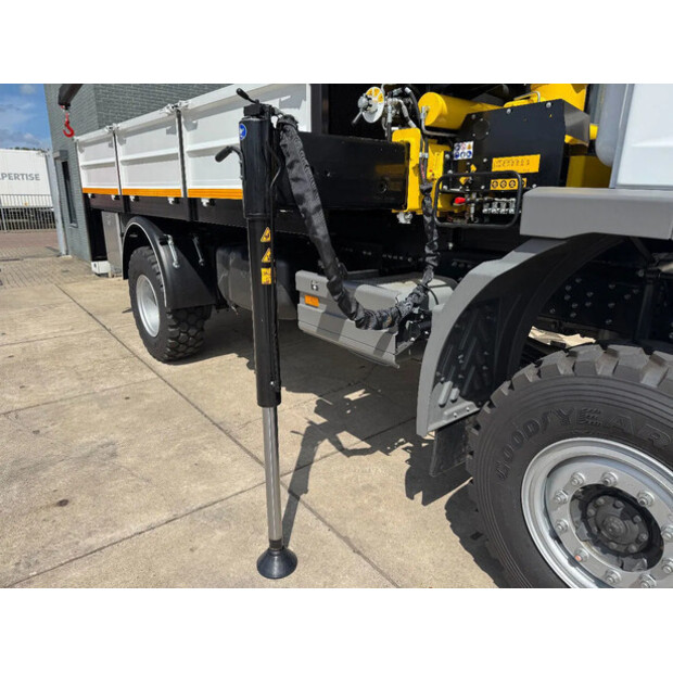 2024 مرسيدس بنز ATEGO 1725-42733009