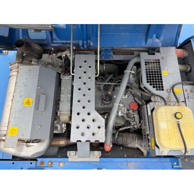 2016 Hitachi ZX250LC-6-42733236