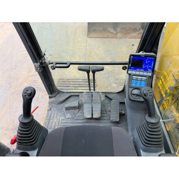 2017 Komatsu PC360LC-11-42733352