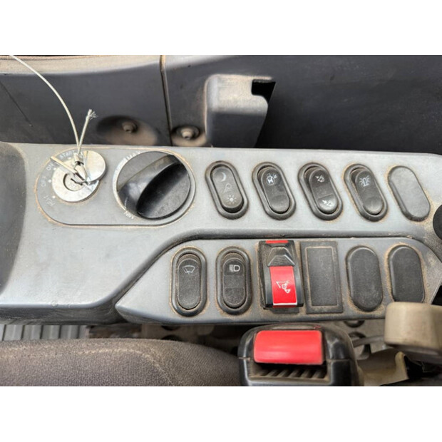 2017 Komatsu PC360LC-11-42733356