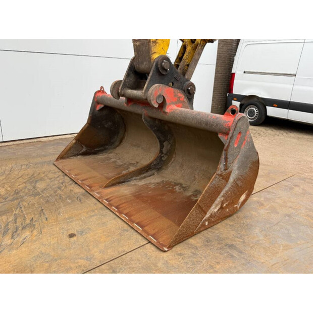 2017 Komatsu PC360LC-11-42733366