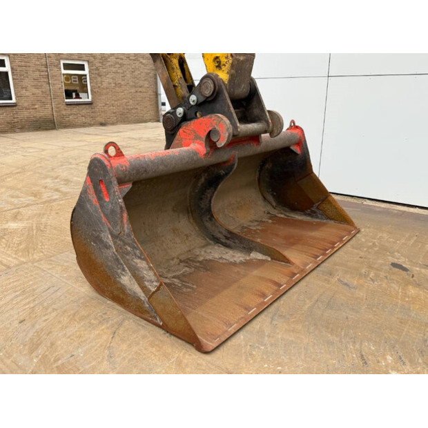2017 Komatsu PC360LC-11-42733370