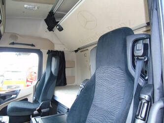 2019-mercedes-benz-actros-2645-1323605-42733392