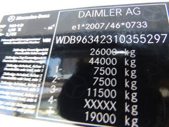 2019-mercedes-benz-actros-2645-1323605-42733415