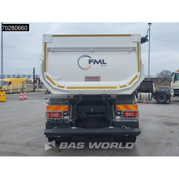 2024 فولفو FMX 460-42733430