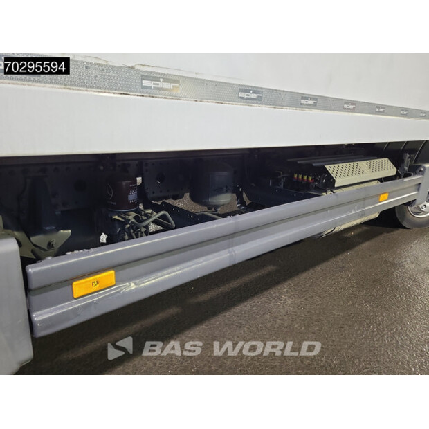 2020 مرسيدس بنز ATEGO 818-42734801