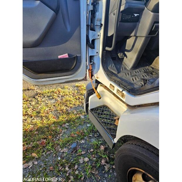 2005 Renault Midlum-42747318