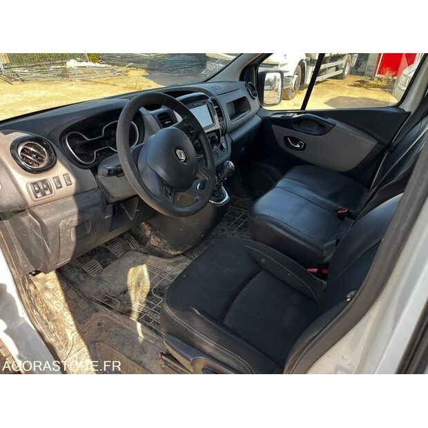 2019 Renault Trafic-42747577