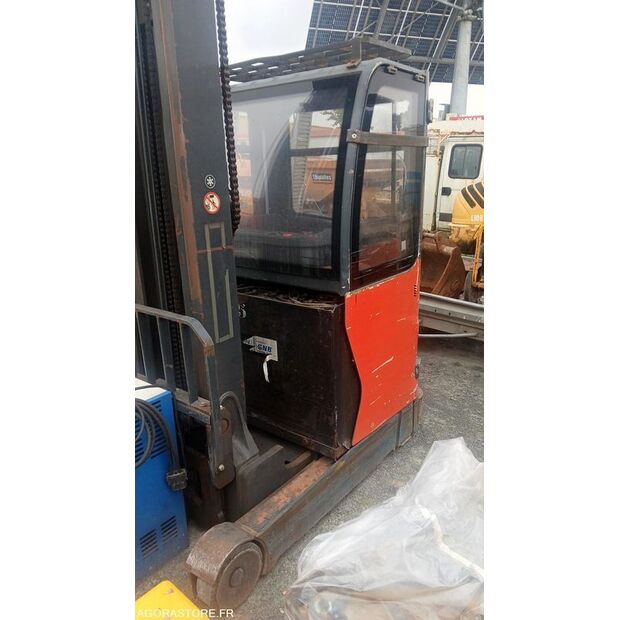 2014 Fenwick R16-42748163