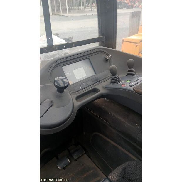 2014 Fenwick R16-42748165