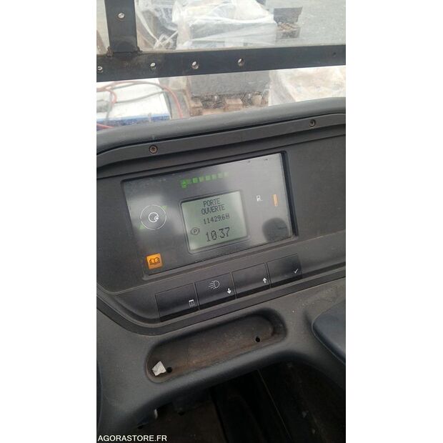 2014 Fenwick R16-42748175