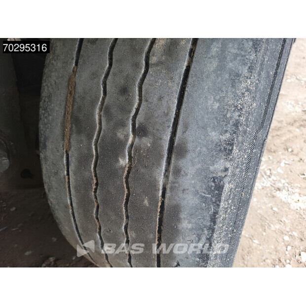 2014 Lamberet Carrier Vector 1550-42748646