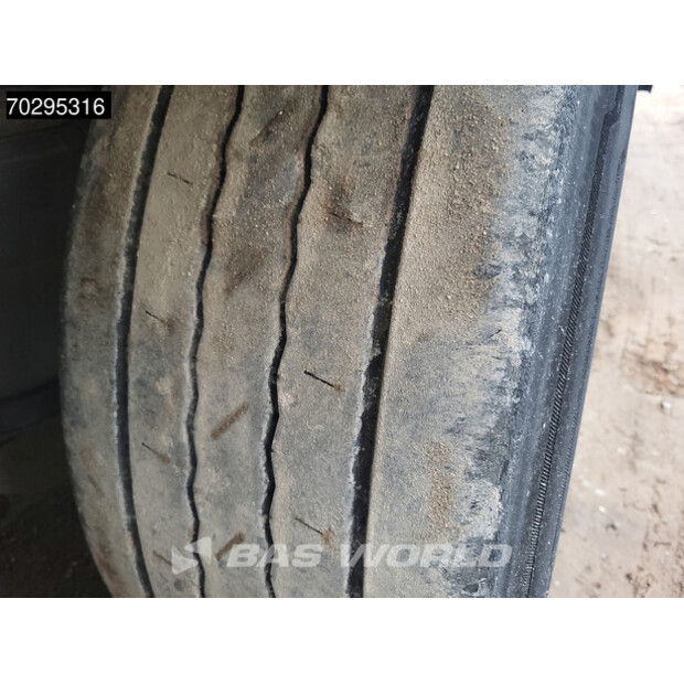 2014 Lamberet Carrier Vector 1550-42748649