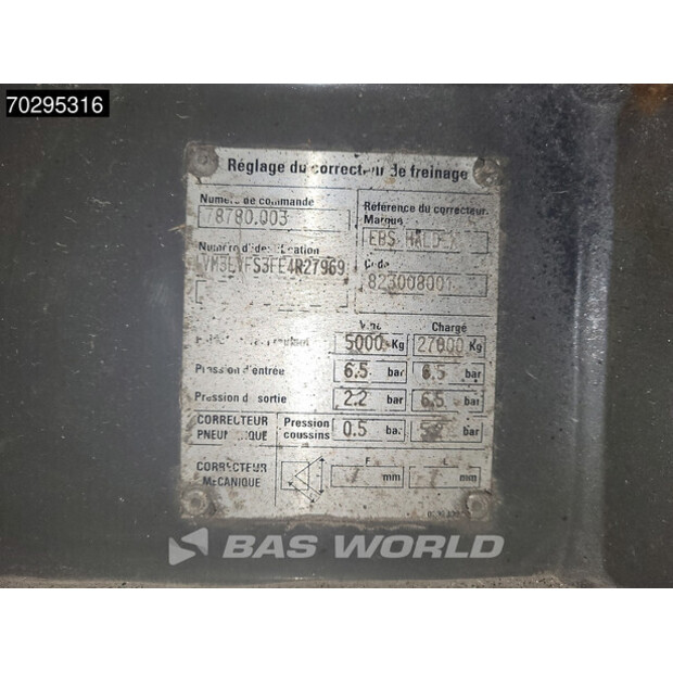 2014 Lamberet Carrier Vector 1550-42748659