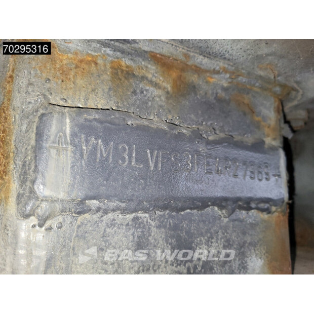 2014 Lamberet Carrier Vector 1550-42748660