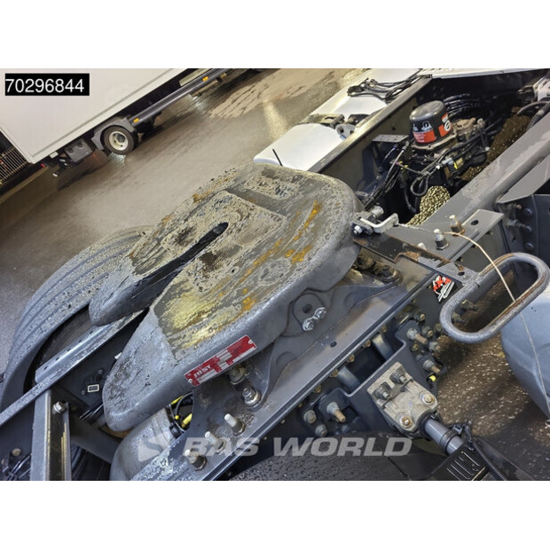 2018 رينو T460-42748715