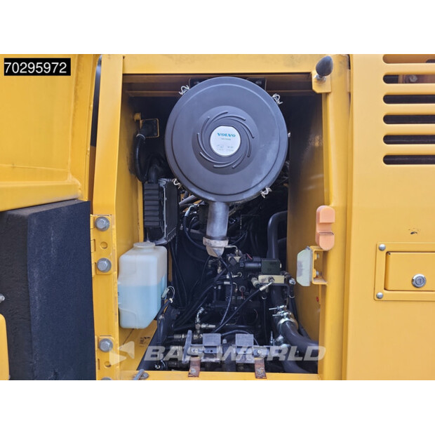 2006 Volvo EC210BLC-42749101
