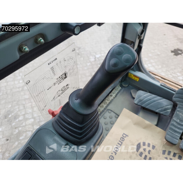 2006 Volvo EC210BLC-42749112