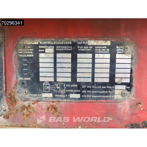 1993 نوتبووم OSD-37-03V/L/13-19.3-42749341
