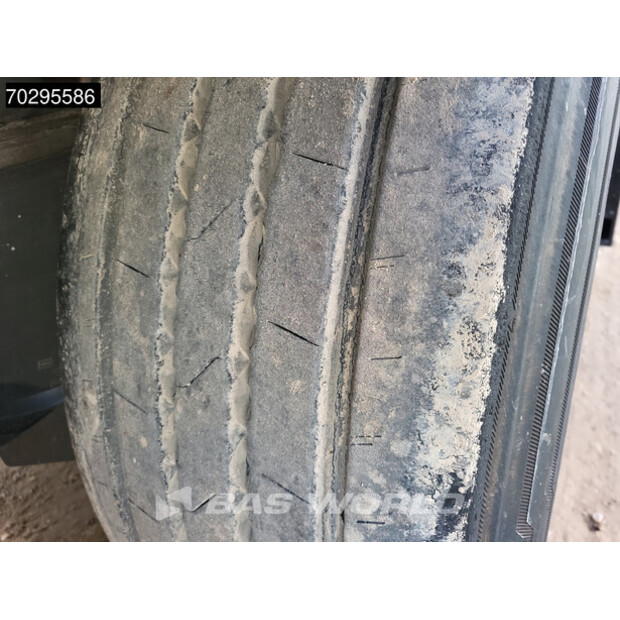 2014 Lamberet Carrier Vector 1550-42749408