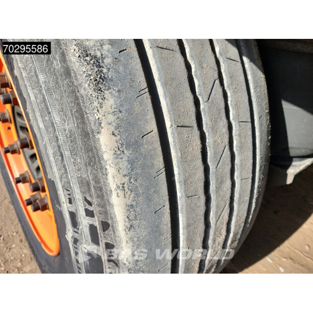 2014 Lamberet Carrier Vector 1550-42749409