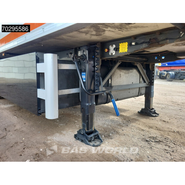 2014 Lamberet Carrier Vector 1550-42749417