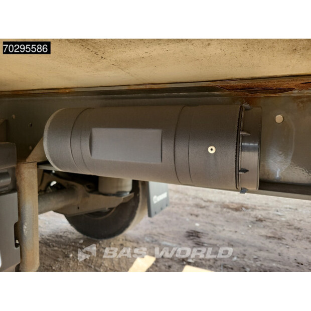 2014 Lamberet Carrier Vector 1550-42749423