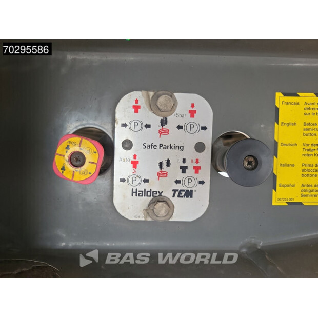 2014 Lamberet Carrier Vector 1550-42749426