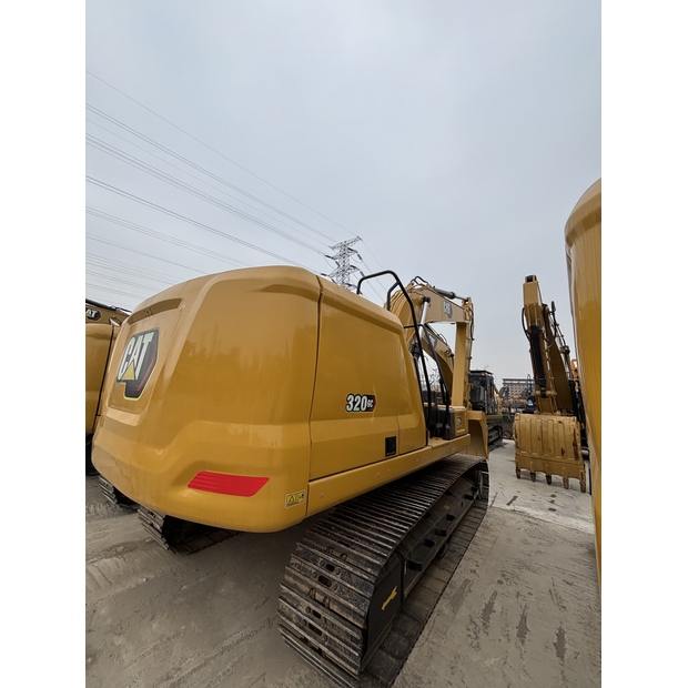 2022 كاتربيلر 320GC-42749433