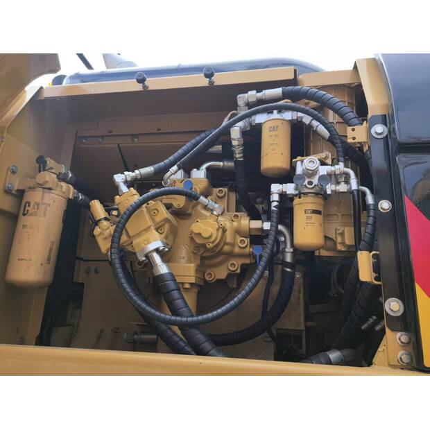 2024 Caterpillar 340D-42749452
