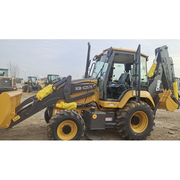 2025 اكس سي ام جي XC8-C2570-42749458