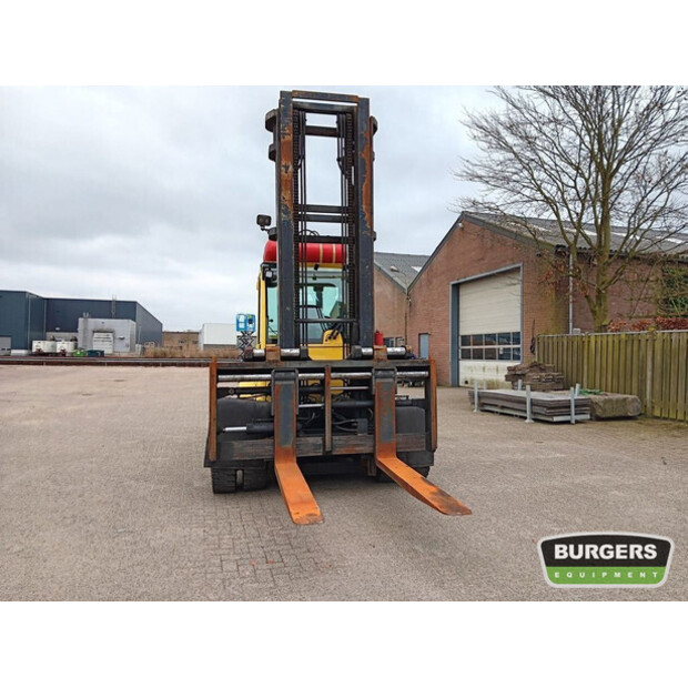 2013 Hyster H8.0FT9-42749584