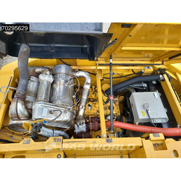 2017 Caterpillar 325FLCR-42750798
