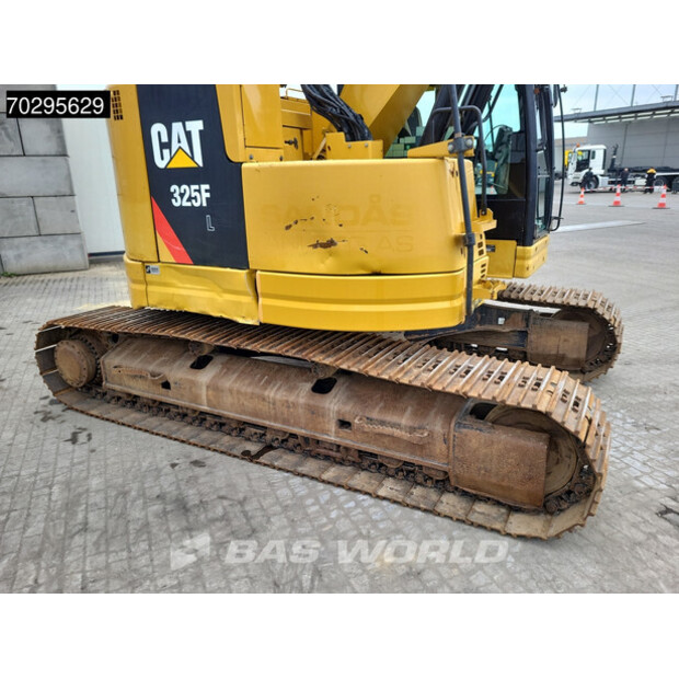 2017 Caterpillar 325FLCR-42750803