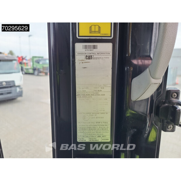 2017 Caterpillar 325FLCR-42750825